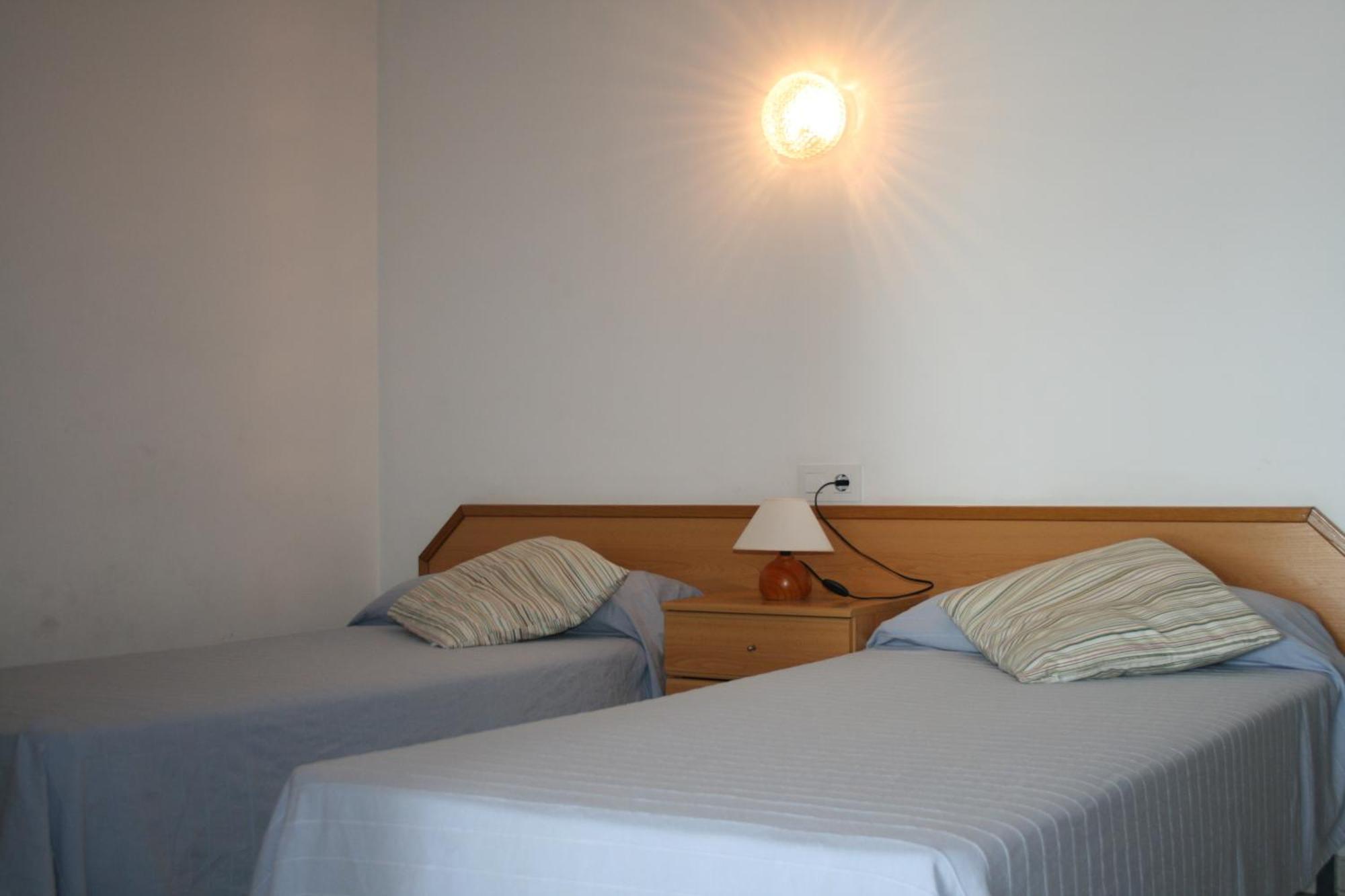 Apartaments El Sorrall Blanes Δωμάτιο φωτογραφία