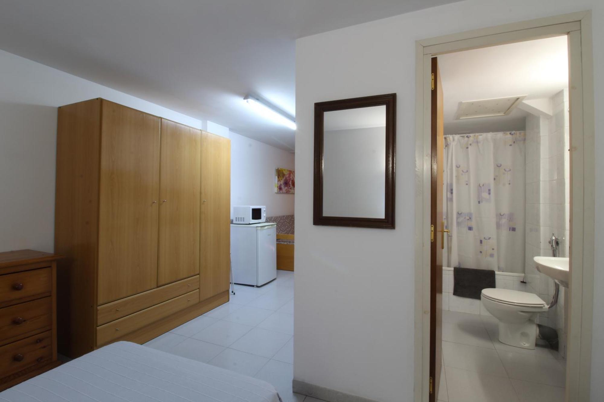 Apartaments El Sorrall Blanes Δωμάτιο φωτογραφία